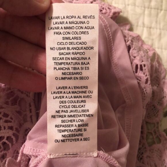 nanette lepore L Mock Neck Pink Lace Back Zip Sleeveless Top - Picture 9 of 9